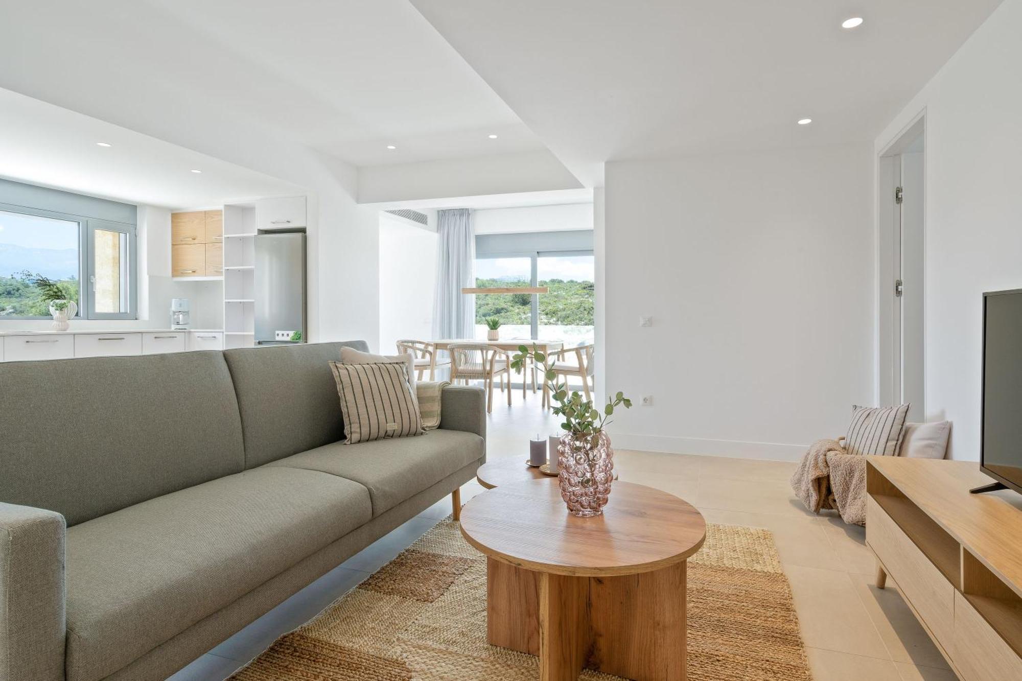 Le Mont Blanc - With Shared Pool Apartment Kounoupidhiana Exterior photo
