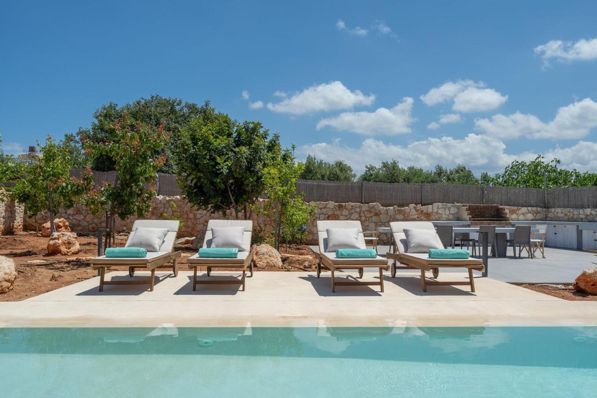 Le Mont Blanc - With Shared Pool Apartment Kounoupidhiana Exterior photo